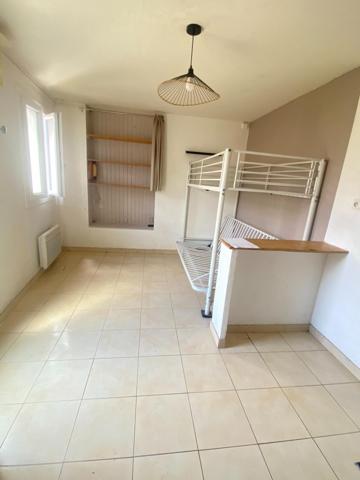 Maison studio de 17m2, Niort, secteur hopital.