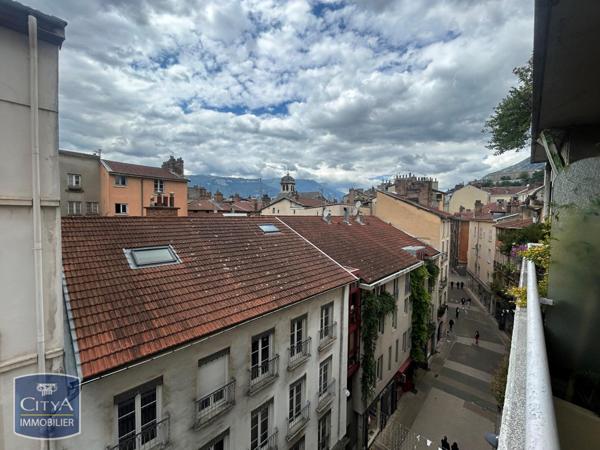 Location appartement 2 pièces de 60m²