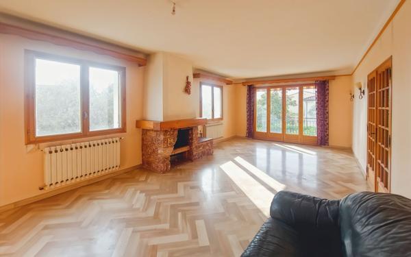 Maison à vendre    6 pièces • 154 m2 Manosque