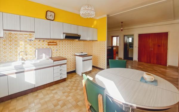 Maison à vendre    6 pièces • 154 m2 Manosque