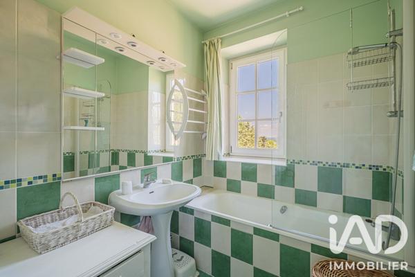 Maison à vendre 10 pièces 208 m² Livron-sur-Drôme