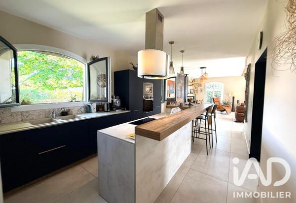 Maison à vendre 5 pièces 192,27 m² Saint-André-de-Sangonis