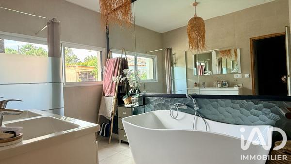 Maison à vendre 5 pièces 192,27 m² Saint-André-de-Sangonis