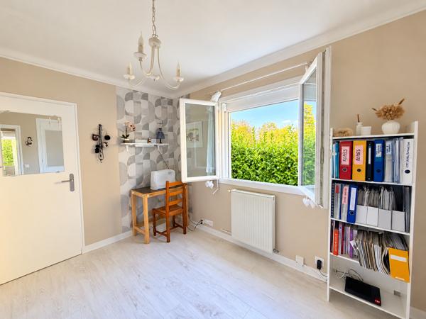 Maison
         6 pièces
        - 122 m² Exclusivité 380 000 €*