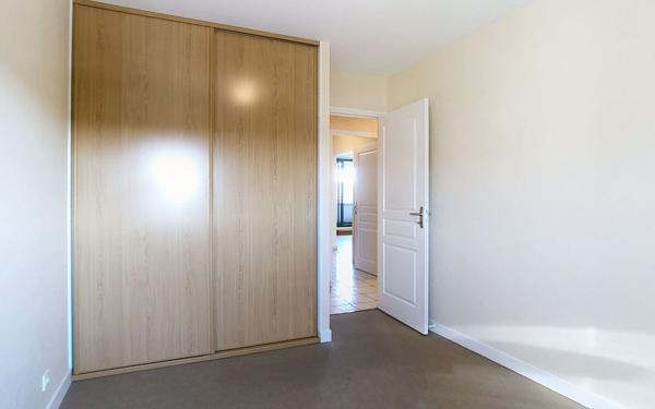 Appartement à louer    4 pièces • 71,40 m2 Arpajon-sur-Cère