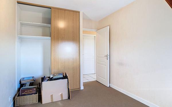 Appartement à louer    4 pièces • 71,40 m2 Arpajon-sur-Cère
