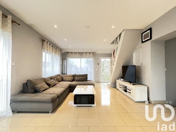 Maison à vendre 8 pièces 176 m² Sainte-Geneviève