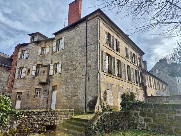 Vente Immeuble 600 m2 à Brive-la-Gaillarde
