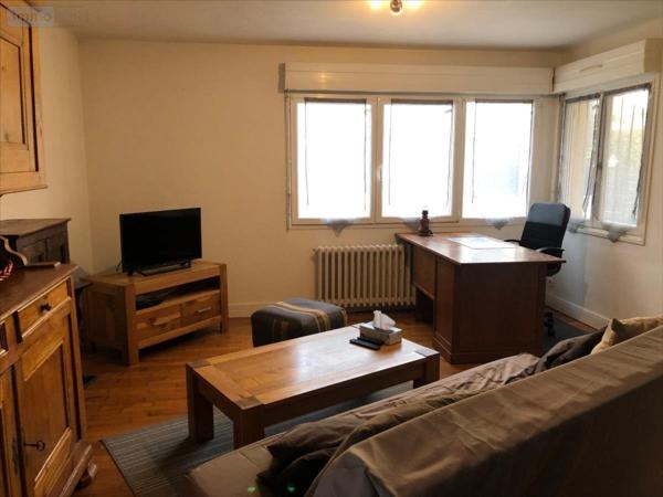 Appartement à louer à Dole dans le Jura (39100), ref : 39033-935374