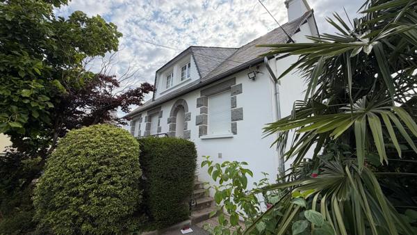 Maison à LOUDEAC, 22600 - 5 pièces 190m²