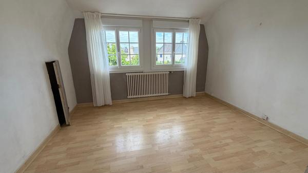 Maison à LOUDEAC, 22600 - 5 pièces 190m²