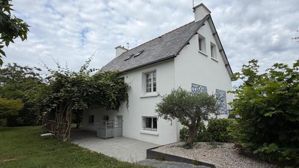Maison à LOUDEAC, 22600 - 5 pièces 190m²