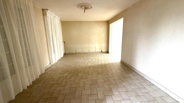 Maison à LOUDEAC, 22600 - 5 pièces 190m²