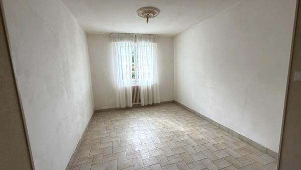 Maison à LOUDEAC, 22600 - 5 pièces 190m²
