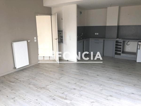 Location Appartement meublé 2 pièces 49.35 m² - 21/21B RUE DELPHIN PETIT Lille 59000