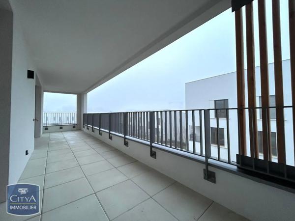 Appartement à louer 3 pièces 61.7m²