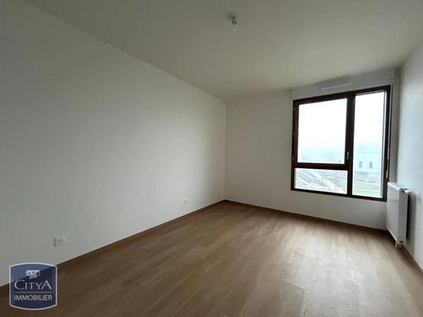 Appartement à louer 3 pièces 61.7m²