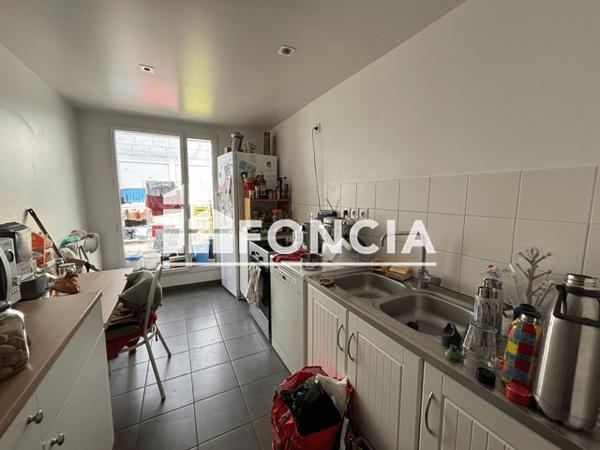Location Appartement 4 pièces 100.98 m² - 3 RUE JOSEPH MARTRAY Rennes 35000