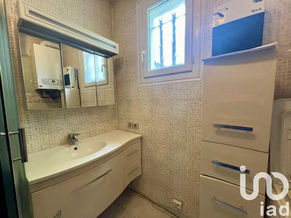 Maison 3 pièces de 77 m² à Sarrians (84260)