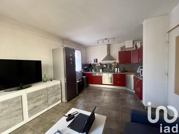 Maison 3 pièces de 77 m² à Sarrians (84260)