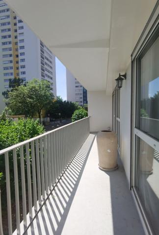 Proche Métro 11 - Appartement 4 pièces