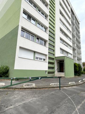 Proche Métro 11 - Appartement 4 pièces