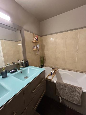 Proche Métro 11 - Appartement 4 pièces