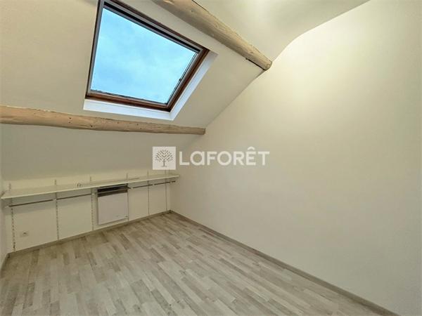 Location appartement Épernay - 2 pièce(s) - 34 m² - 450 €/mois