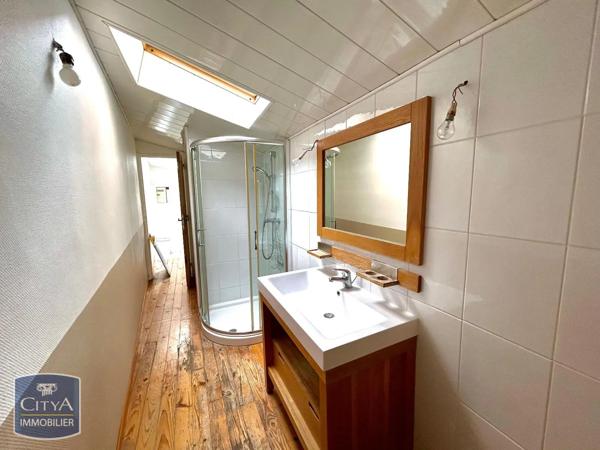 Appartement à louer 3 pièces 87.31m² Bourg-en-Bresse (01000)