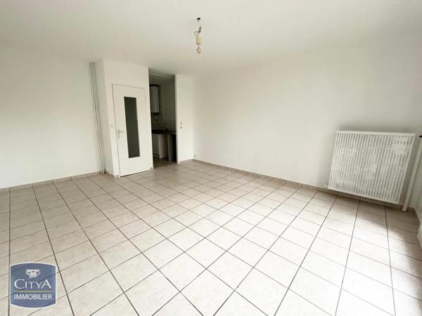 Appartement à louer 1 pièce 31.18m² Tours (37100)