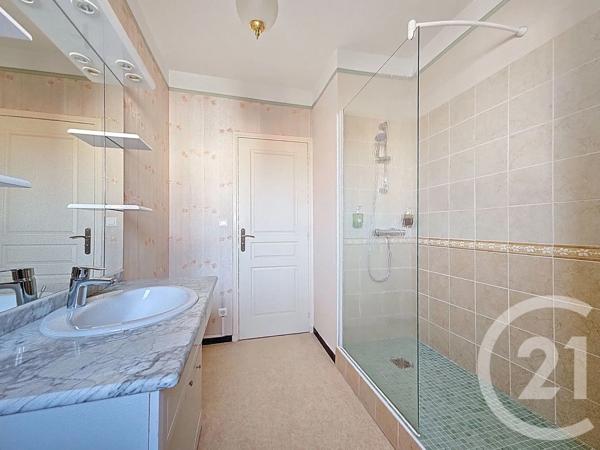 Appartement T4 à vendre  4 pièces - 80,02 m 2   MONTAUBAN  - 82