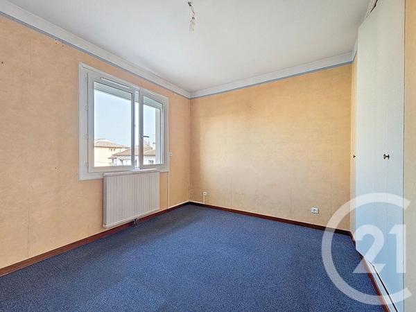 Appartement T4 à vendre  4 pièces - 80,02 m 2   MONTAUBAN  - 82