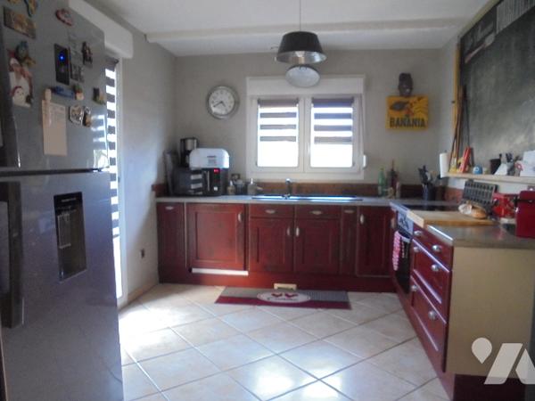 A découvrir ! belle propriété très bien entretenue