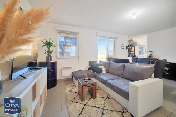 Appartement à louer 2 pièces 47.44m² Pecquencourt (59146)