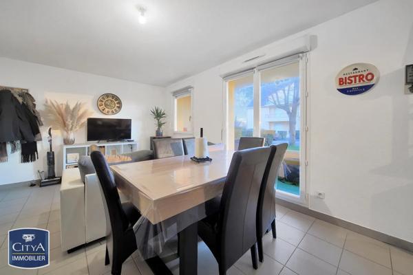 Appartement à louer 2 pièces 47.44m² Pecquencourt (59146)