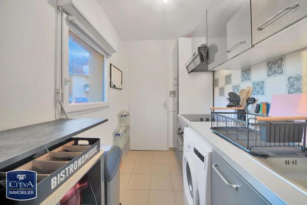 Appartement à louer 2 pièces 47.44m² Pecquencourt (59146)