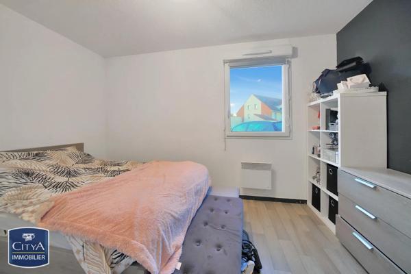 Appartement à louer 2 pièces 47.44m² Pecquencourt (59146)