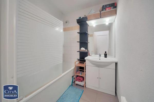 Appartement à louer 2 pièces 47.44m² Pecquencourt (59146)