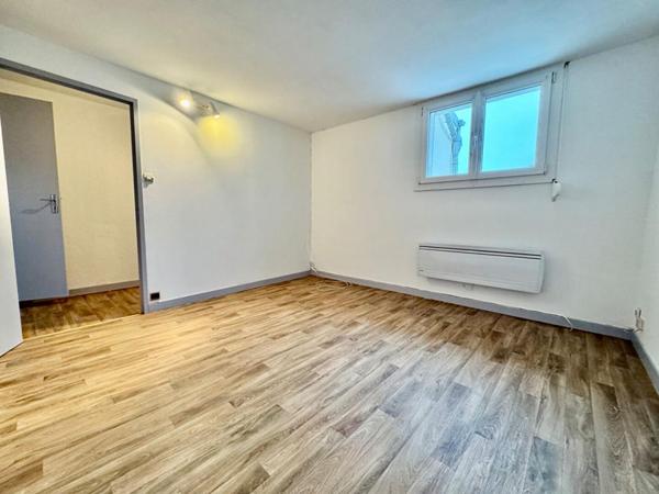 Maison à LONGUEAU  105m2, ( 3 chambres avec possibilité  d'une 4eme) , jardin , cabanon  20m2