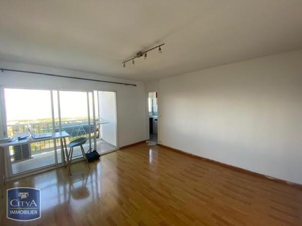Appartement à louer 3 pièces 74.91m²