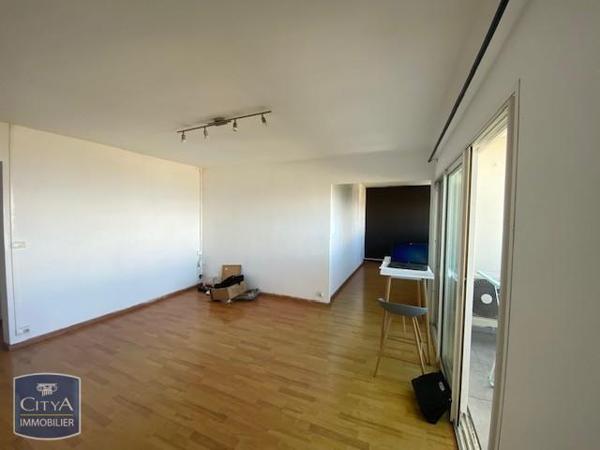 Appartement à louer 3 pièces 74.91m²