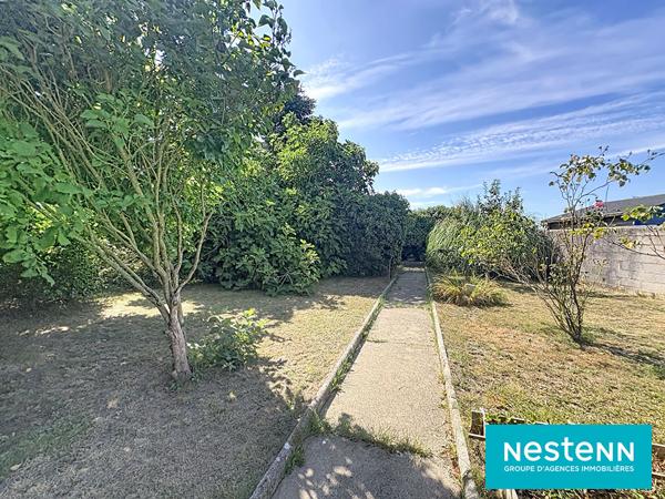 VENTE Maison 2 chambres à rénover à SAINT-HERVE