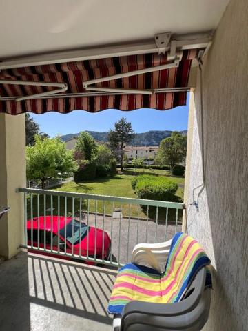Appartement Guilherand Granges 5 pièce(s) 93 m2, garage, cave