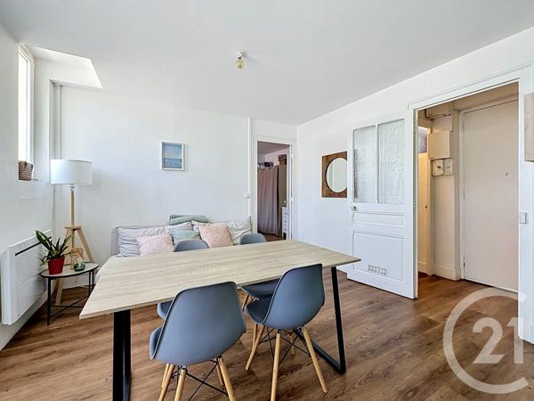 Appartement F3 à vendre  3 pièces - 57 m 2   VIENNE  - 38