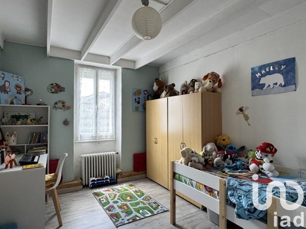 Maison à vendre 9 pièces 219 m² Rouillac