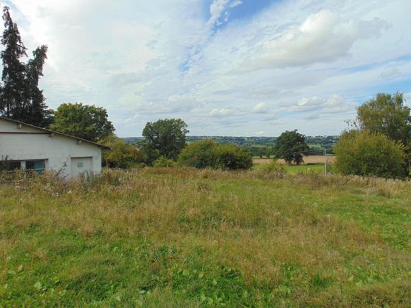 Terrain agricole 19071 m² + étable, Montilly sur Noireau
