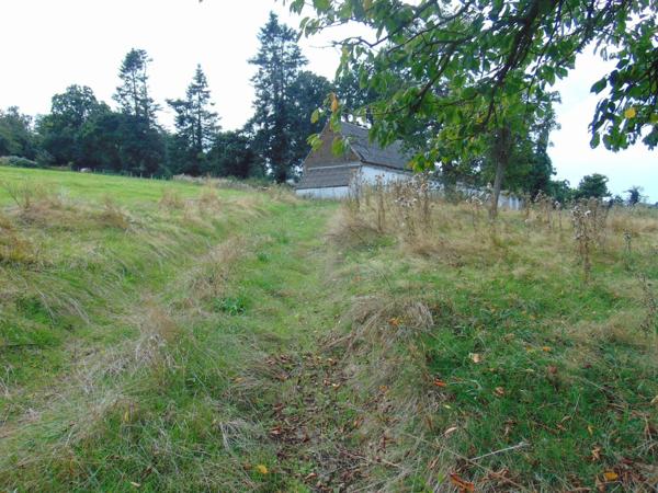 Terrain agricole 19071 m² + étable, Montilly sur Noireau