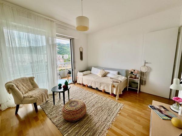 Studio 29 m2 à vendre quartier du Fango à Bastia (20)