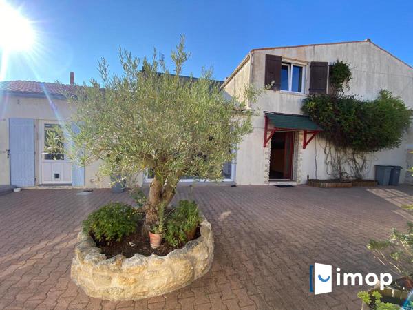 2 maisons indépendantes + 1 atelier !