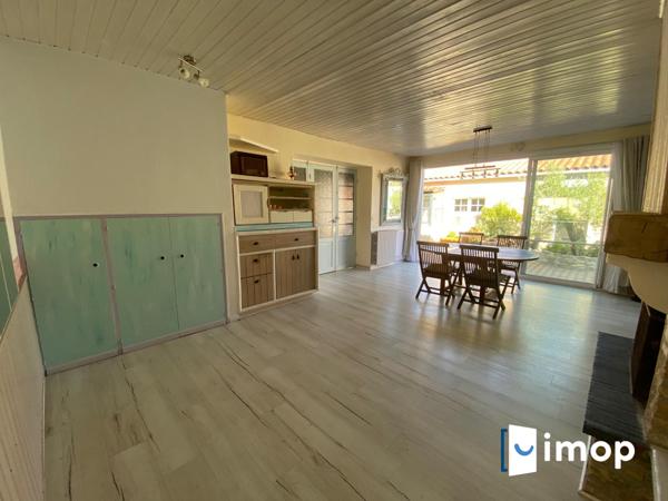 2 maisons indépendantes + 1 atelier !